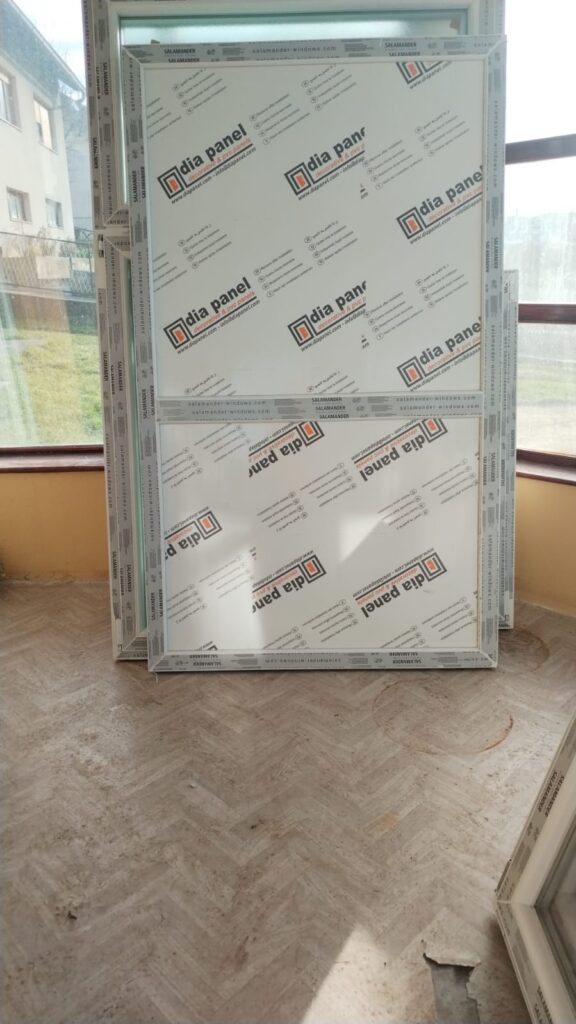 PVC FIKSER – 122×206 cm