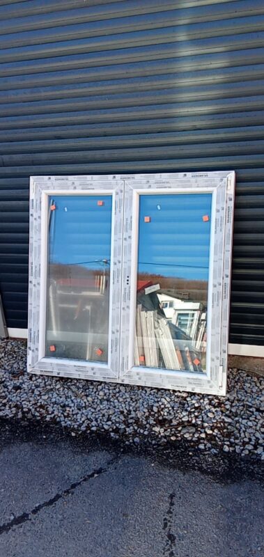 PVC PROZOR – 132 x 132 cm – DVOKRILNI – DESNO OTVARANJE