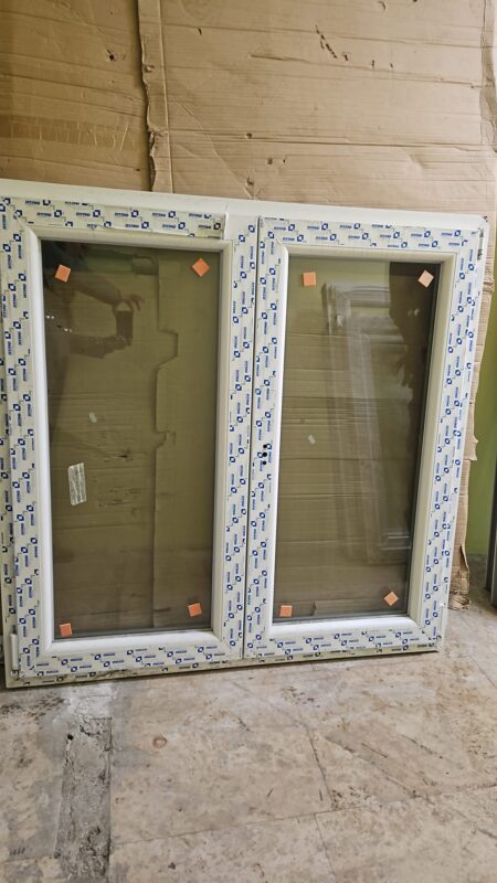 PVC PROZOR – 119 x 120 cm – DVOKRILNI – DESNO OTVARANJE