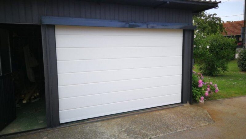 SEKCIJSKA GARAŽNA VRATA 225×294 – NAJJEFTINIJE U HRVATSKOJ