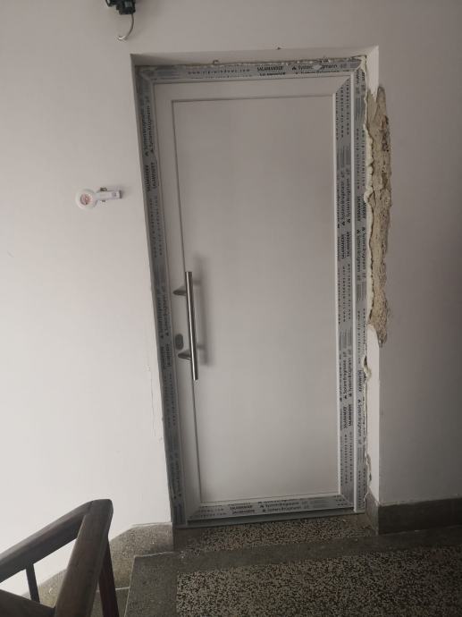 PVC ULAZNA VRATA KOMMERLING 70 AD – NAJJEFTINIJA U HRVATSKOJ – NJEMAČKA KVALITETA