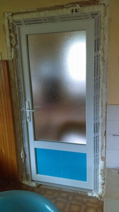 PVC ULAZNA VRATA KOMMERLING 70 AD – NAJJEFTINIJA U HRVATSKOJ – NJEMAČKA KVALITETA